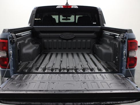 New 2025 Ford Maverick Lariat w/ Black Appearance Package image 14