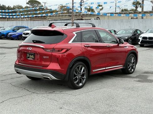 Used 2024 INFINITI QX50 Sensory w/ Accent Package image 3