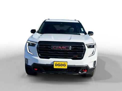 New 2026 GMC Acadia AT4 w/ Luxury Package image 8