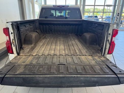 Certified 2024 Chevrolet Silverado 1500 High Country w/ Technology Package AWD/4WD image 41