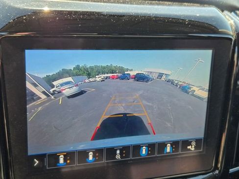 Used 2021 Chevrolet Traverse RS w/ LPO, Floor Liner Package FWD image 22