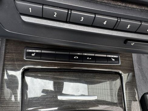 Used 2016 BMW Z4 sDrive35i RWD image 23