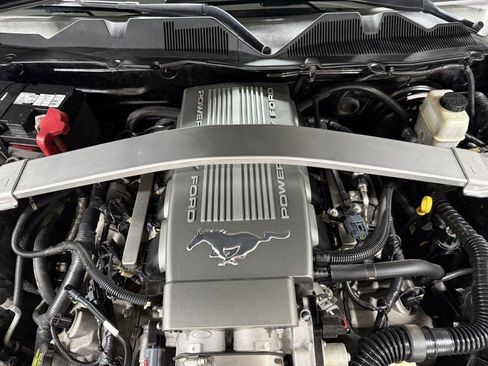 Used 2010 Ford Mustang GT RWD image 43