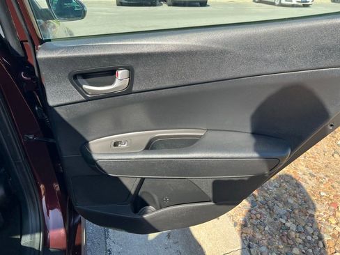 Used 2018 Kia Optima LX FWD image 22