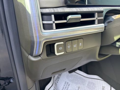 Used 2024 Hyundai Santa Fe Calligraphy FWD image 15