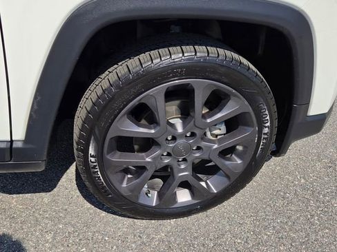 Used 2021 Jeep Compass 80th Special Edition image 14