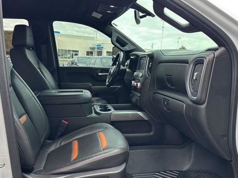 Used 2021 GMC Sierra 2500 AT4 w/ Gooseneck/5TH Wheel Package image 10