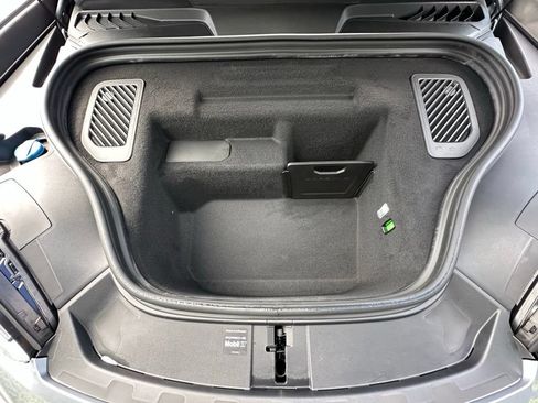 Used 2026 Porsche Macan Electric RWD image 42