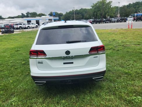 Used 2023 Volkswagen Atlas SE w/ Black Wheel Package AWD/4WD image 8