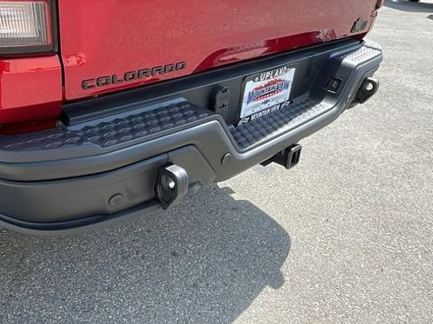 Used 2025 Chevrolet Colorado ZR2 w/ ZR2 Bison Edition image 40