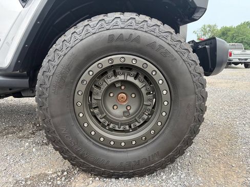 Used 2020 Jeep Gladiator Rubicon AWD/4WD image 24