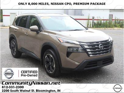 Used 2025 Nissan Rogue SV w/ SV Premium Package
