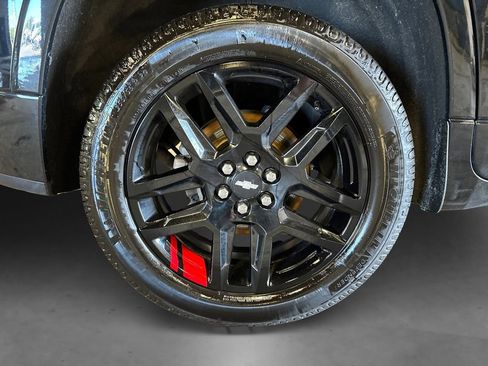 Used 2020 Chevrolet Traverse Premier w/ Redline Edition AWD/4WD image 19