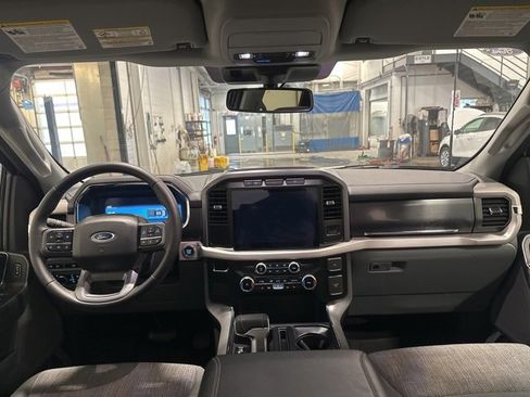 Used 2023 Ford F150 Lightning XLT image 14