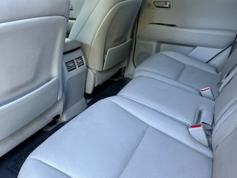 Used 2010 Lexus RX 350 AWD image 4