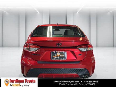 Used 2021 Toyota Corolla SE image 5