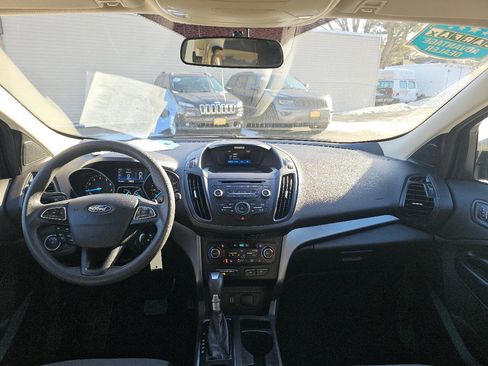 Used 2017 Ford Escape SE w/ SE Cold Weather Package image 22