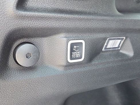 New 2025 Jeep Grand Cherokee L Limited image 18