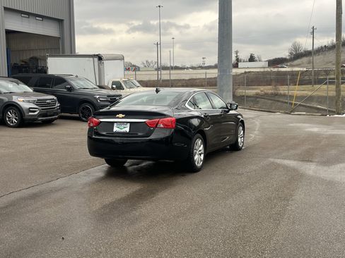 Used 2018 Chevrolet Impala LT image 7
