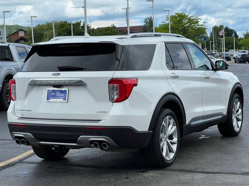 Used 2023 Ford Explorer Platinum w/ Equipment Group 601A AWD/4WD image 12
