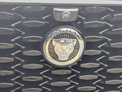 New 2026 Jaguar F-PACE R-Dynamic S image 33