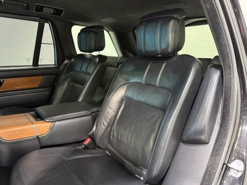 Used 2020 Land Rover Range Rover Long Wheelbase Autobiography AWD/4WD image 25