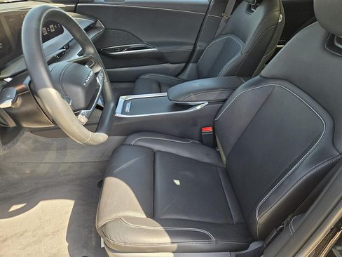 Used 2025 Lucid Air Touring AWD/4WD image 21