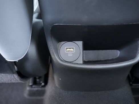 Certified 2023 Hyundai Kona SEL AWD/4WD image 17