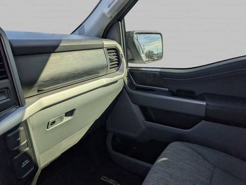 Used 2022 Ford F150 XLT w/ Equipment Group 301A Mid AWD/4WD image 13