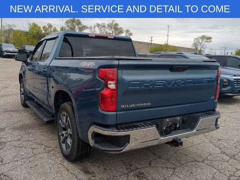 Used 2024 Chevrolet Silverado 1500 LT AWD/4WD image 4