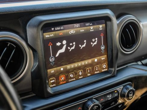 Used 2021 Jeep Gladiator Sport AWD/4WD image 24