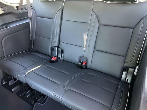 New 2026 GMC Yukon XL Elevation AWD/4WD image 35