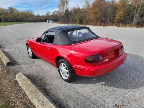 Used 1990 MAZDA MX-5 Miata image 8