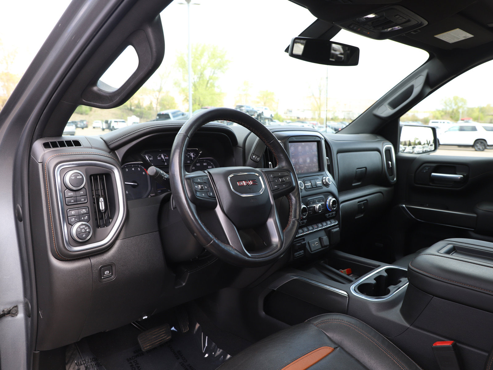 Used 2020 GMC Sierra 1500 AT4 w/ AT4 Premium Package AWD/4WD image 16