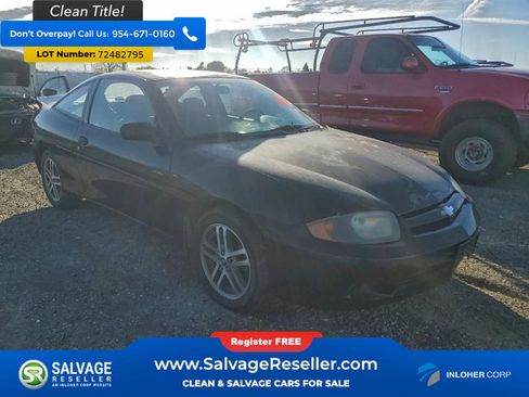 Used 2004 Chevrolet Cavalier w/ Sport Appearance Package image 5