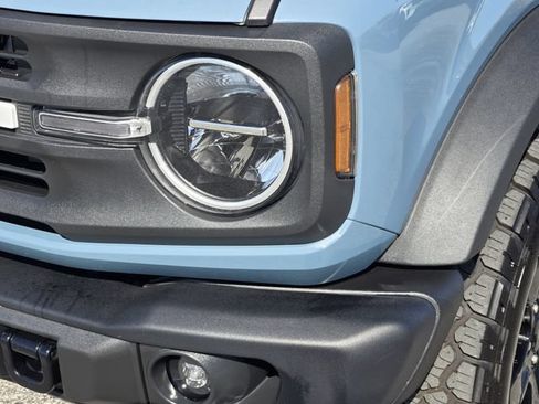 Used 2023 Ford Bronco Black Diamond AWD/4WD image 8