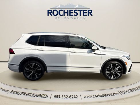 Used 2022 Volkswagen Tiguan SEL R-Line AWD/4WD image 7