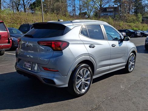 Used 2023 Buick Encore GX Select w/ Sport Touring Package FWD image 6