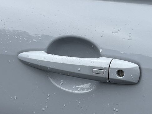 Certified 2023 Nissan Altima 2.0 SR image 32