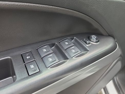 Used 2022 Chevrolet Colorado ZR2 AWD/4WD image 25
