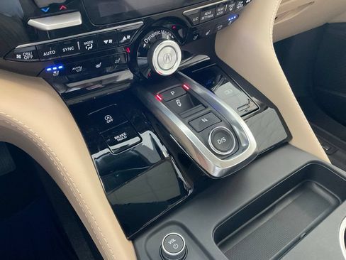Certified 2026 Acura MDX SH-AWD w/ Advance Package image 19