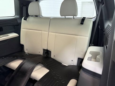 Used 2025 Hyundai Santa Fe SEL image 35