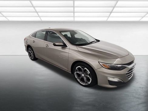 Used 2024 Chevrolet Malibu LT FWD image 9