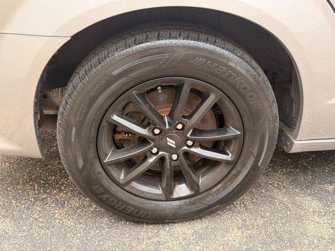Used 2020 Dodge Grand Caravan GT FWD image 15