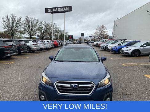Used 2019 Subaru Outback 2.5i Premium AWD/4WD image 2