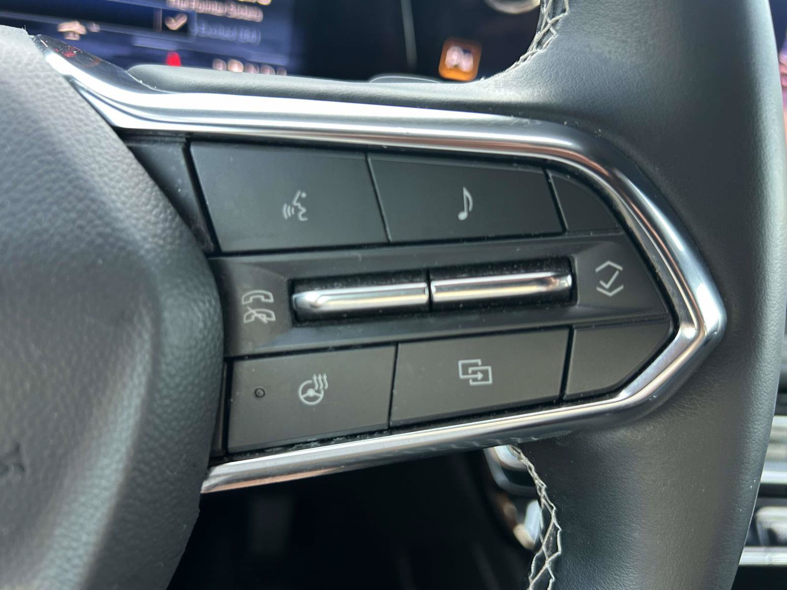 Used 2026 Chevrolet Traverse LT FWD image 22