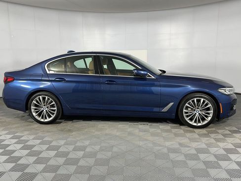Used 2022 BMW 540i xDrive AWD/4WD image 30