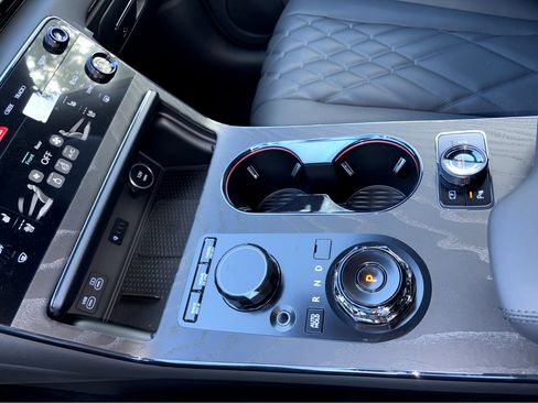 New 2026 Genesis GV80 3.5T Prestige image 9