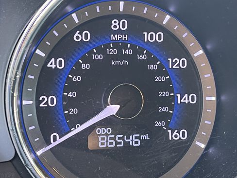 Used 2012 Hyundai Sonata Hybrid w/ Ultimate Pkg image 11