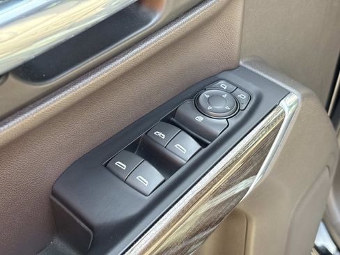 Used 2019 Chevrolet Silverado 1500 LT w/ All-Star Edition AWD/4WD image 13